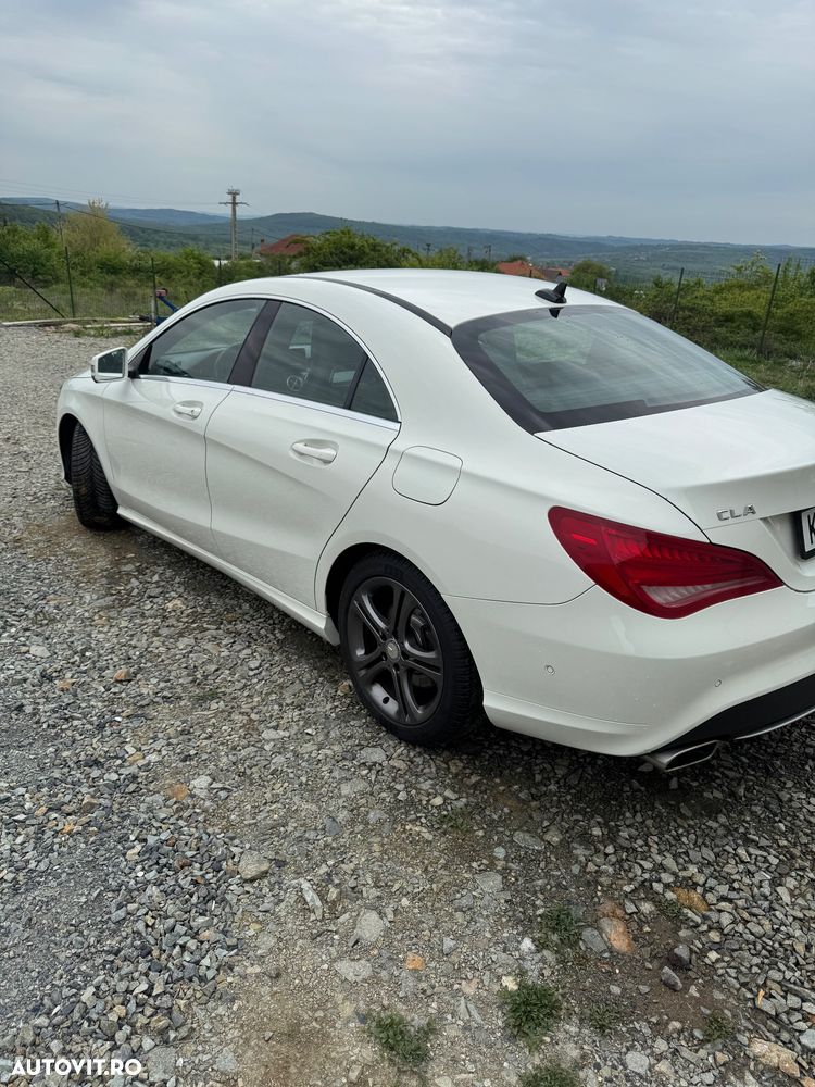 Mercedes-Benz CLA 180 - 3