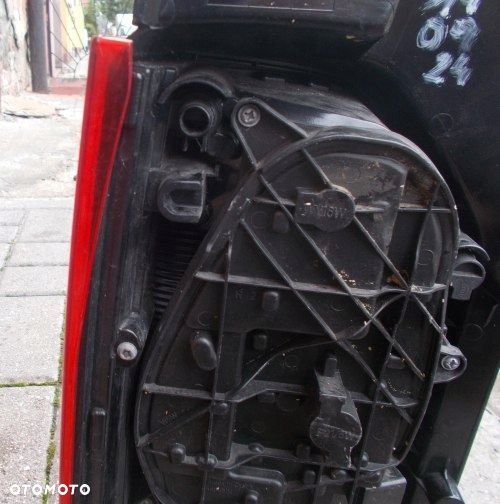 VW T6 7E0 PRAWA TYLNA LAMPA ORYGINAŁ 7E0945096AD - 4