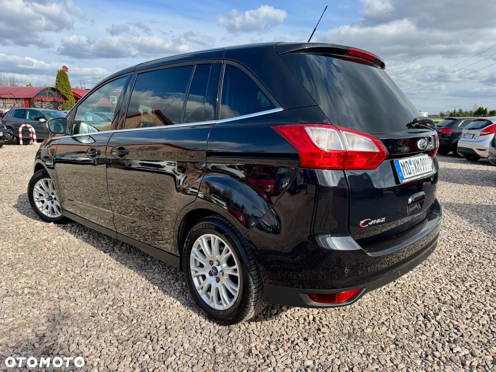 Ford Grand C-MAX - 16