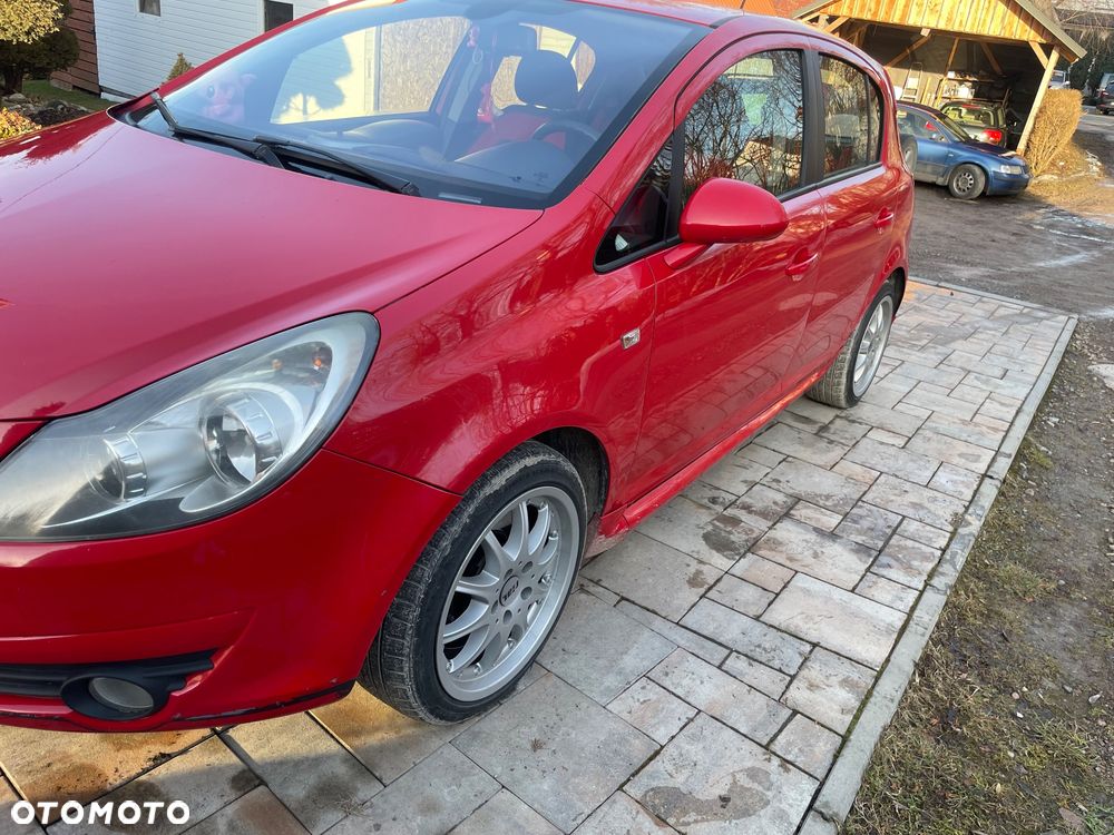 Opel Corsa 1.6 Turbo GSi - 1