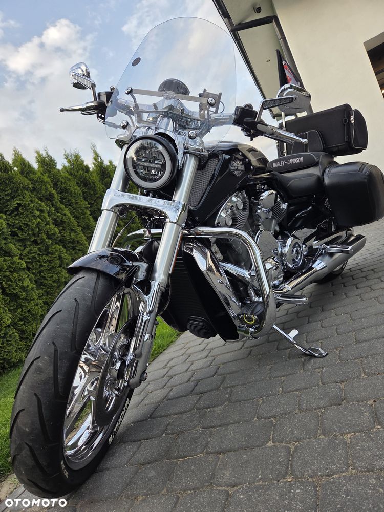 Harley-Davidson V-Rod Muscle - 16