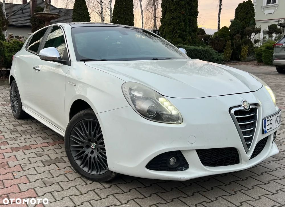 Alfa Romeo Giulietta 2.0 JTDM 16V - 1