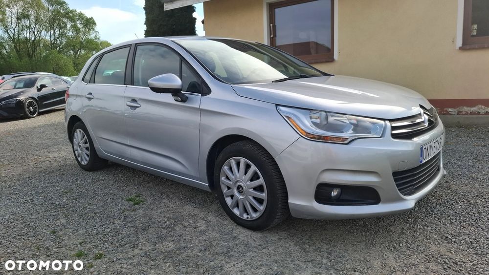 Citroën C4 VTi 95 Selection - 12