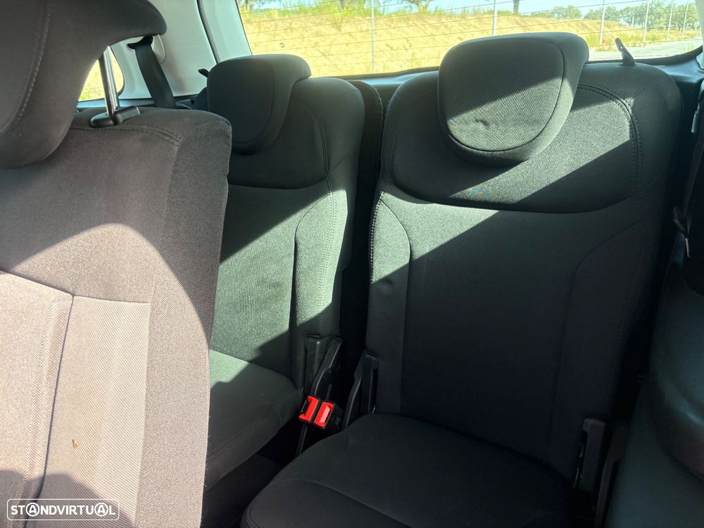 Fiat 500L 1.6 MJ Lounge S&S - 18