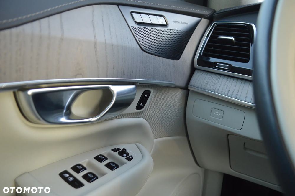 Volvo XC 90 B5 D AWD Core 7os - 18