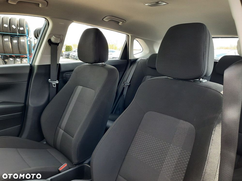 Hyundai i20 1.2 Modern - 13