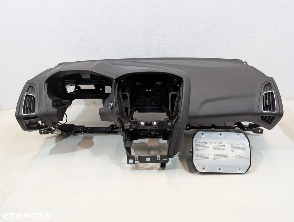 FORD FOCUS MK3 LIFT KONSOLA DESKA ROZDZIELCZA ORYGINAŁ AIRBAG - 2