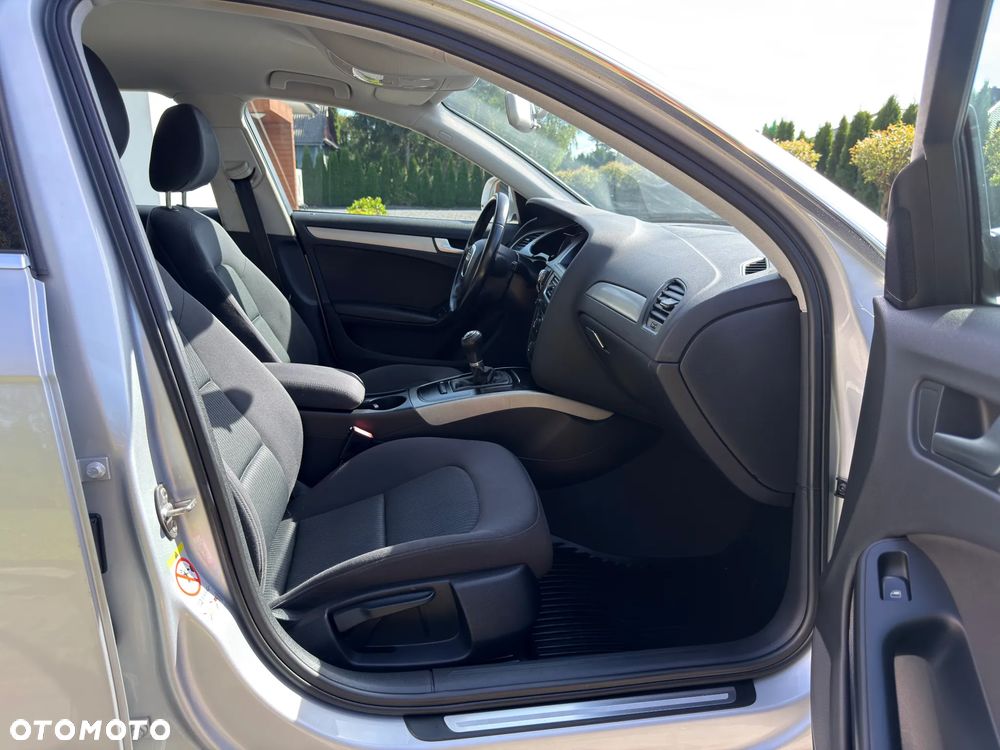 Audi A4 Limousine 1.8 TFSI Attraction - 35