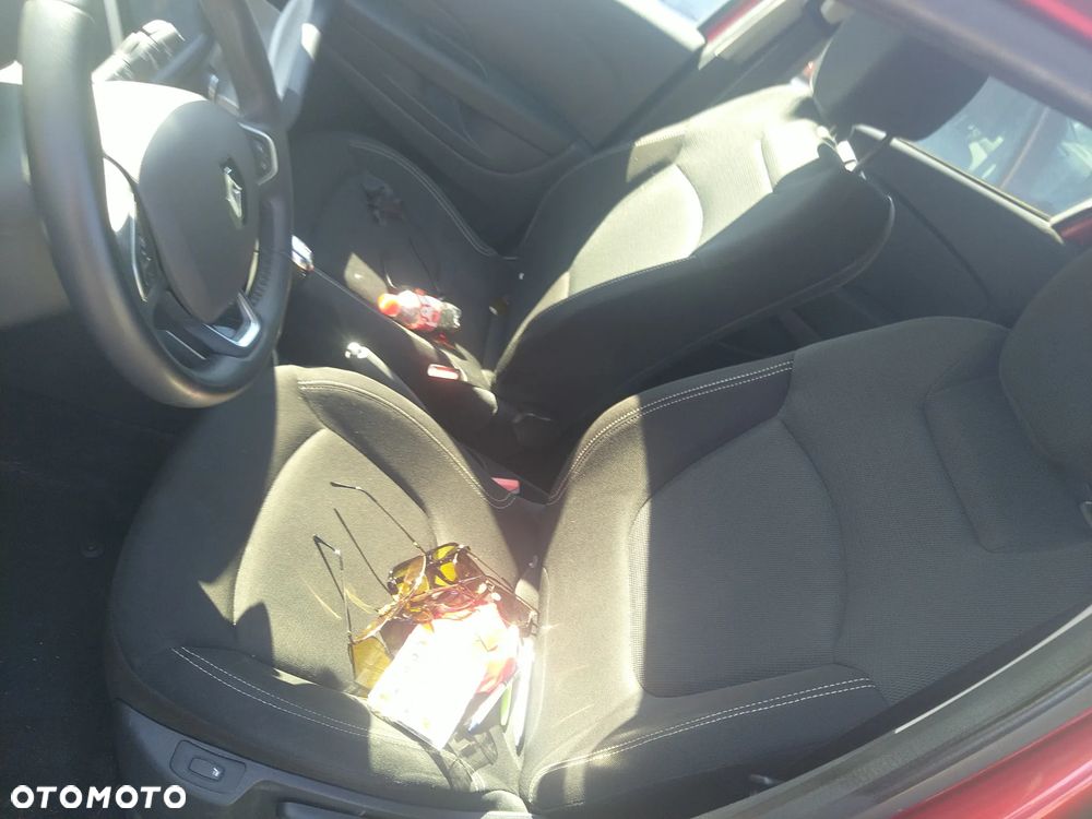 Renault Captur 1.5 dCi Energy Zen - 8