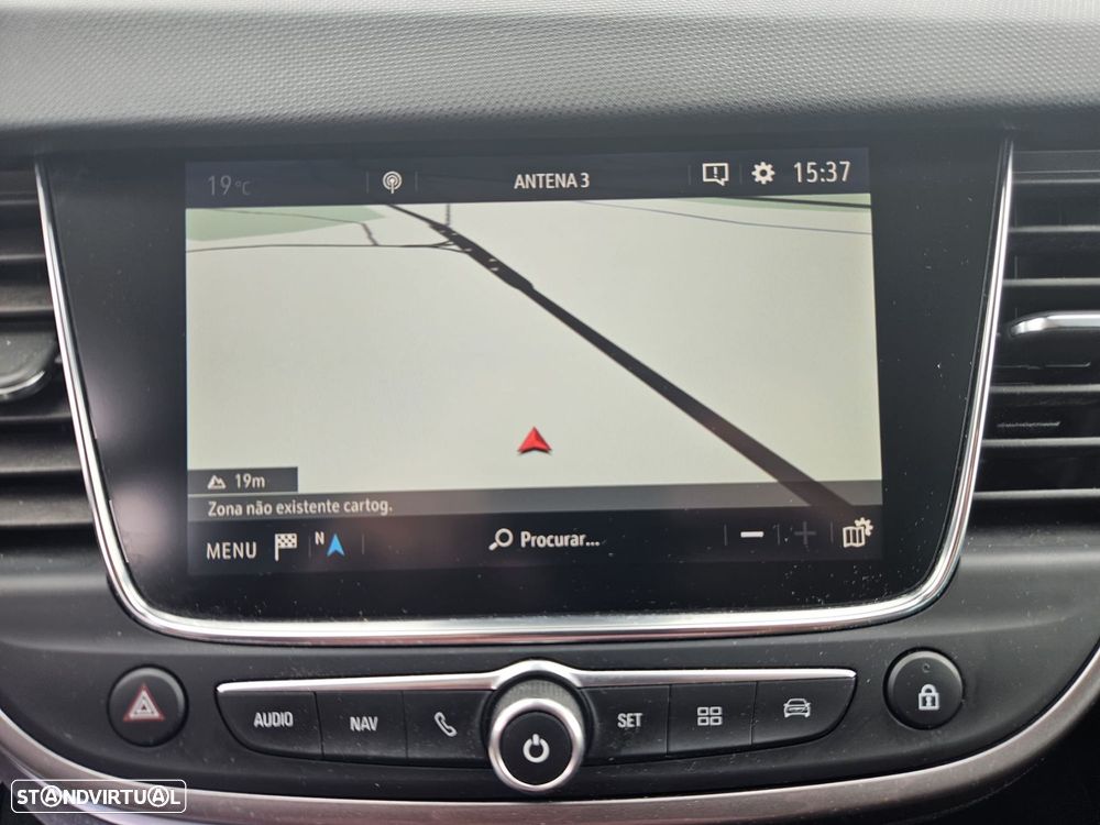 Opel Crossland X 1.2 T Innovation - 30