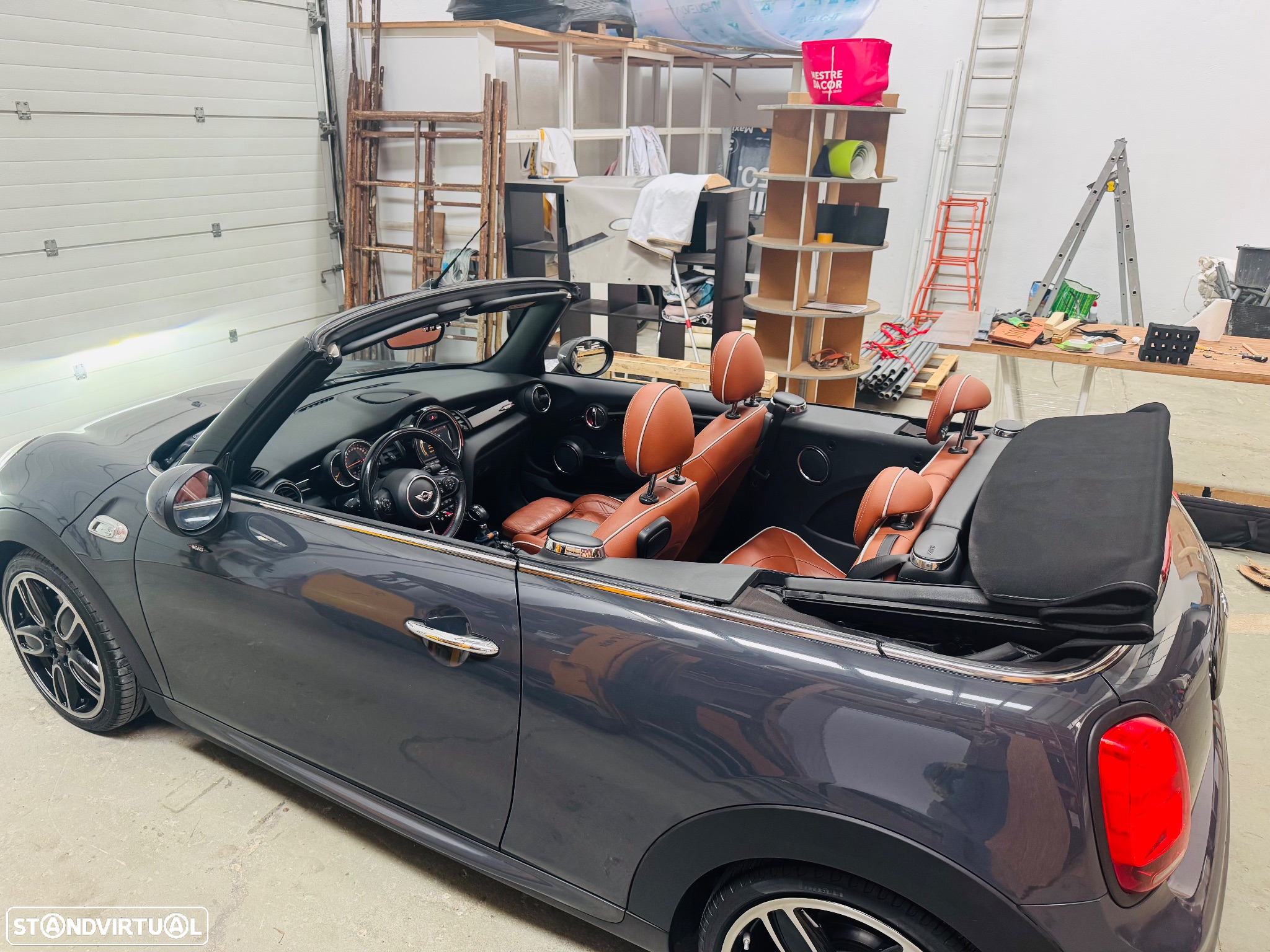 MINI Cabrio Cooper SD Auto Desportiva - 2