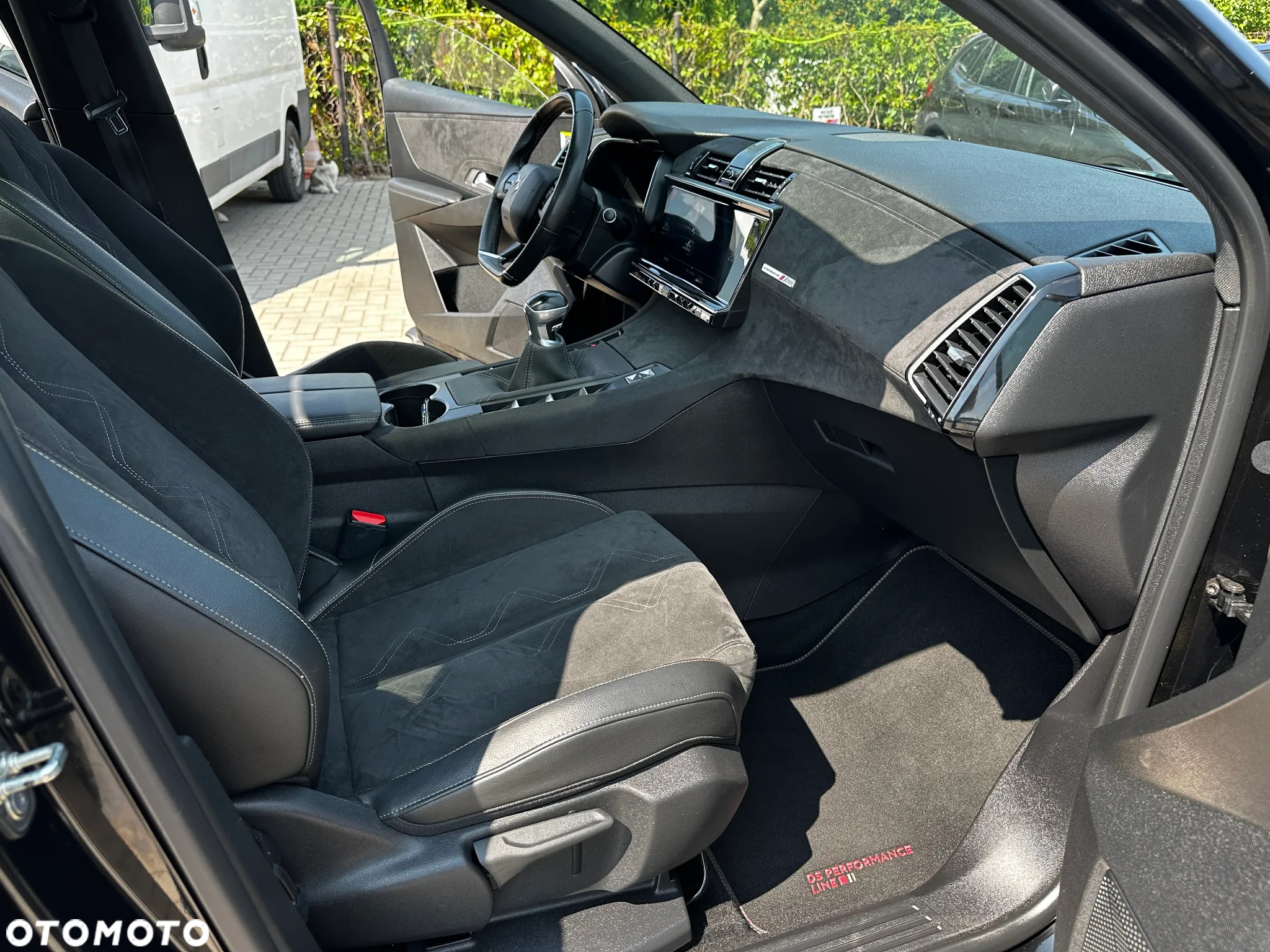 DS Automobiles DS 7 Crossback - 24