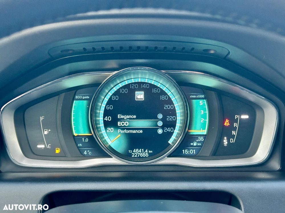 Volvo XC 60 D4 Geartronic Ocean Race - 40