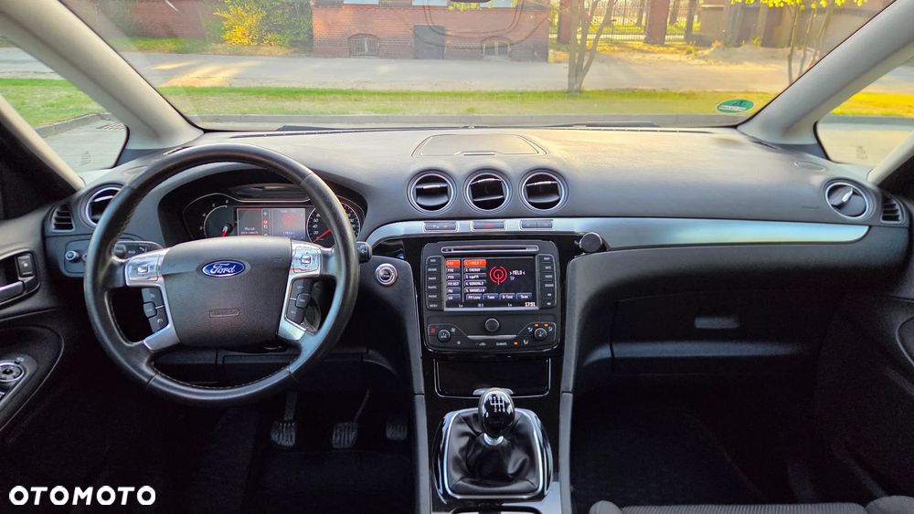 Ford S-Max 2.0 TDCi DPF Titanium X - 21