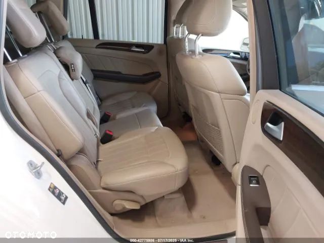 Mercedes-Benz GL 400 4Matic 7G-TRONIC - 11