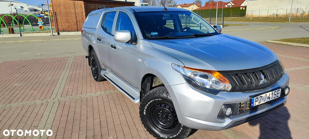 Mitsubishi L200 - 18