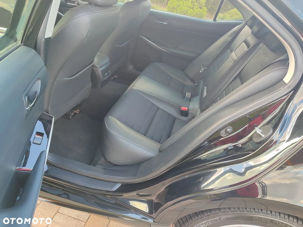Lexus IS 200t Elite - 20