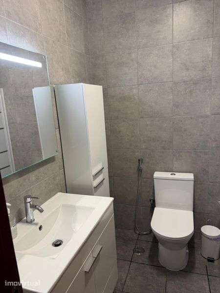 Apartamento T1 arrendamento ANUAL - Grande imagem: 3/9