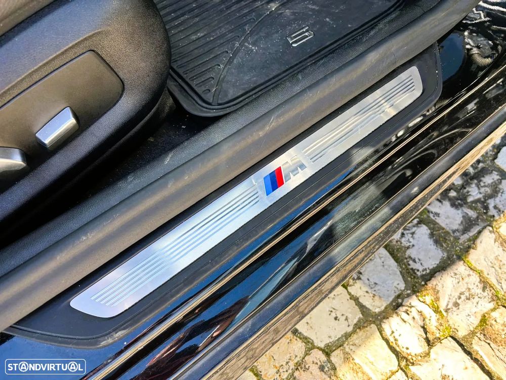 BMW 530 e Pack Desportivo M - 12