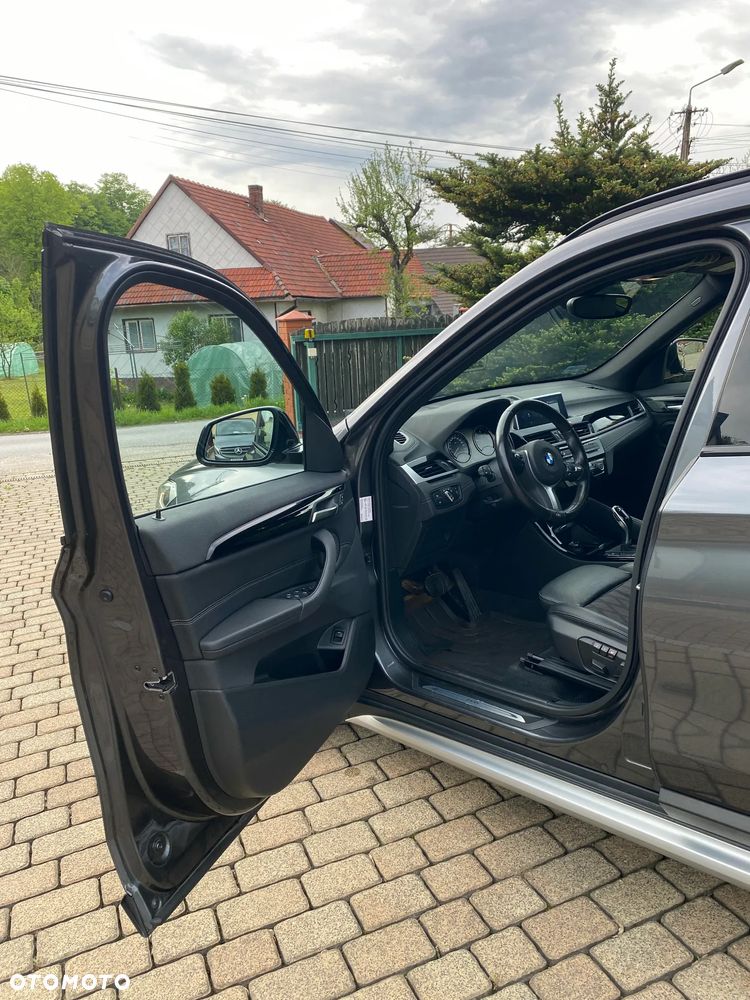 BMW X1 xDrive18d xLine sport - 28