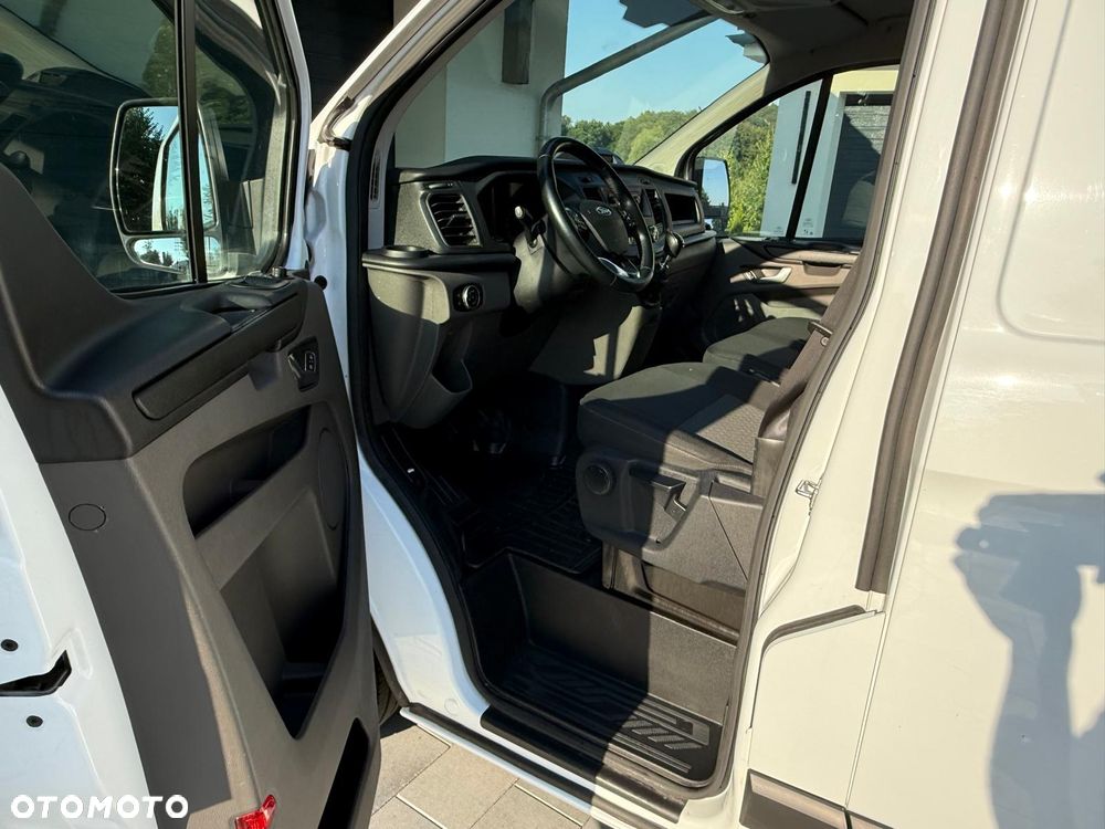 Ford Transit Custom 310 L1H1 Limited - 8