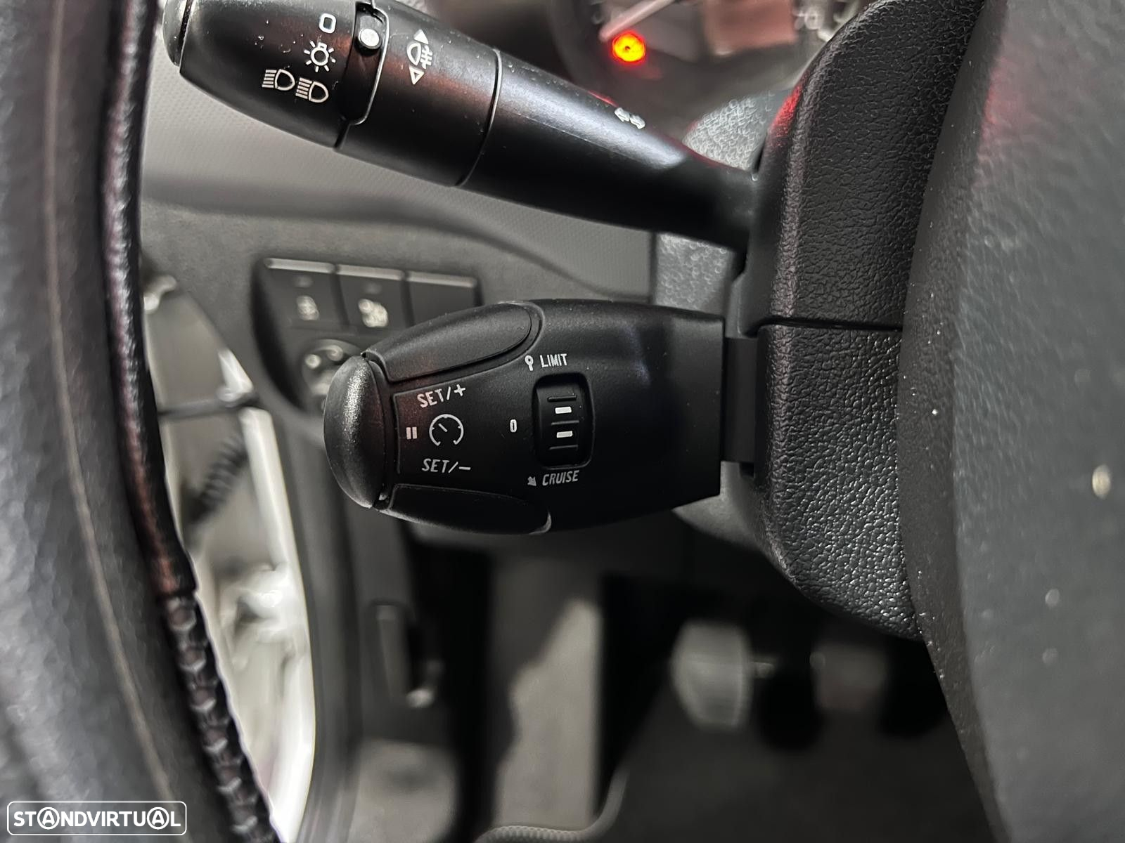 Peugeot Partner 1.6 BlueHDi Outdoor - 23