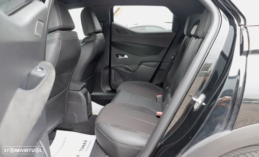 DS DS3 Crossback PureTech 130 Aut. PERFORMANCE LINE + - 17