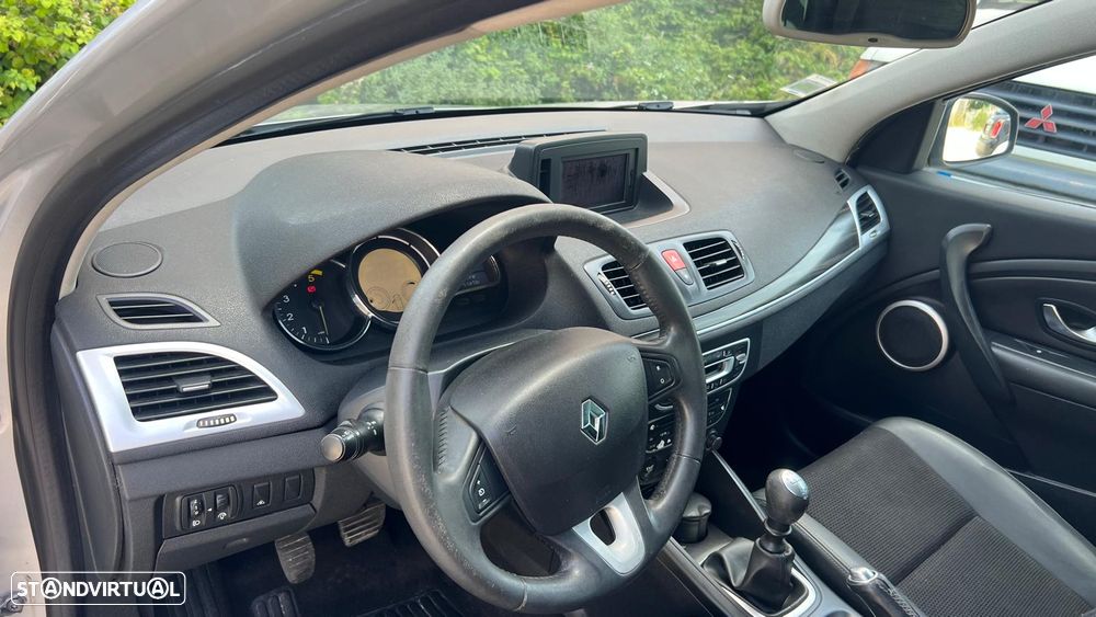 Renault Mégane Sport Tourer 1.5 dCi Dynamique S CO2 Champion - 12