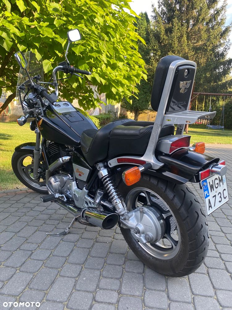 Honda VT - 5