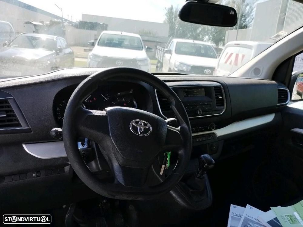 Toyota Proace Verso 1.5 D-4D L1 1.0T Comfort 9L - 5