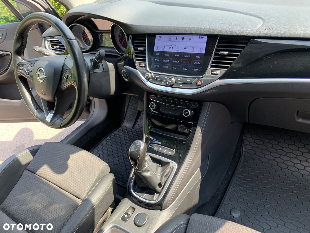 Opel Astra 1.6 CDTI Elite S&S - 9