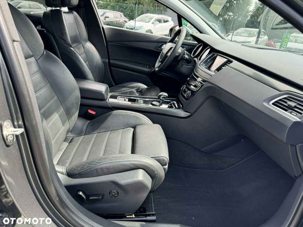 Peugeot 508 RXH Hybrid4 - 35