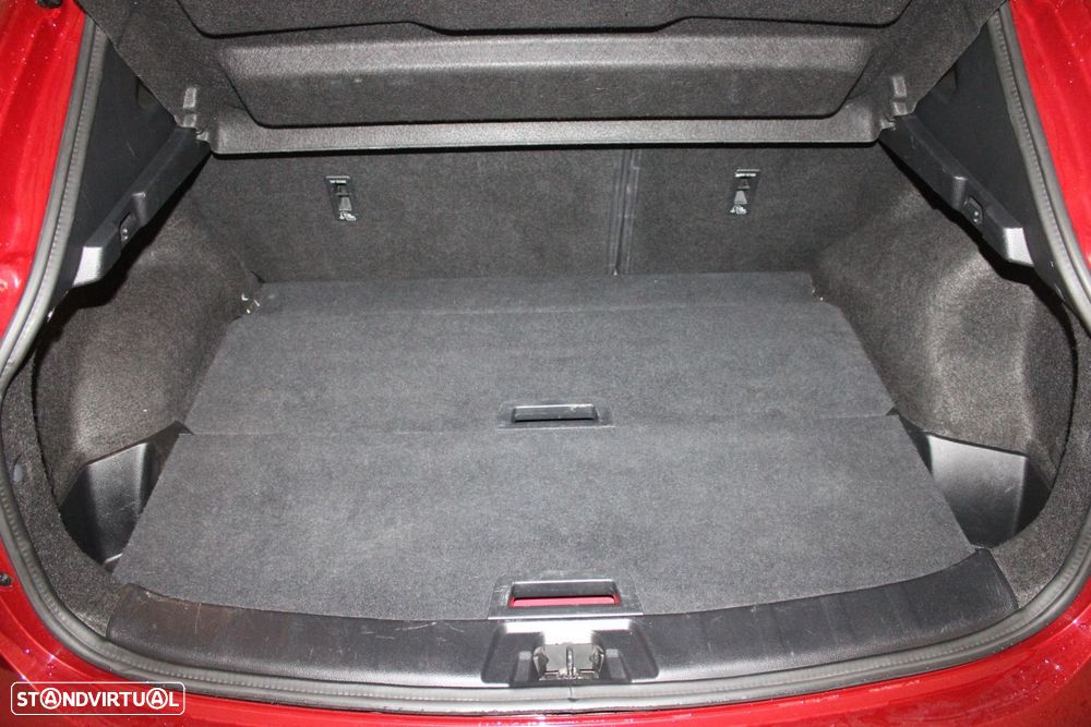 Nissan Qashqai 1.5 dCi N-Connecta - 31