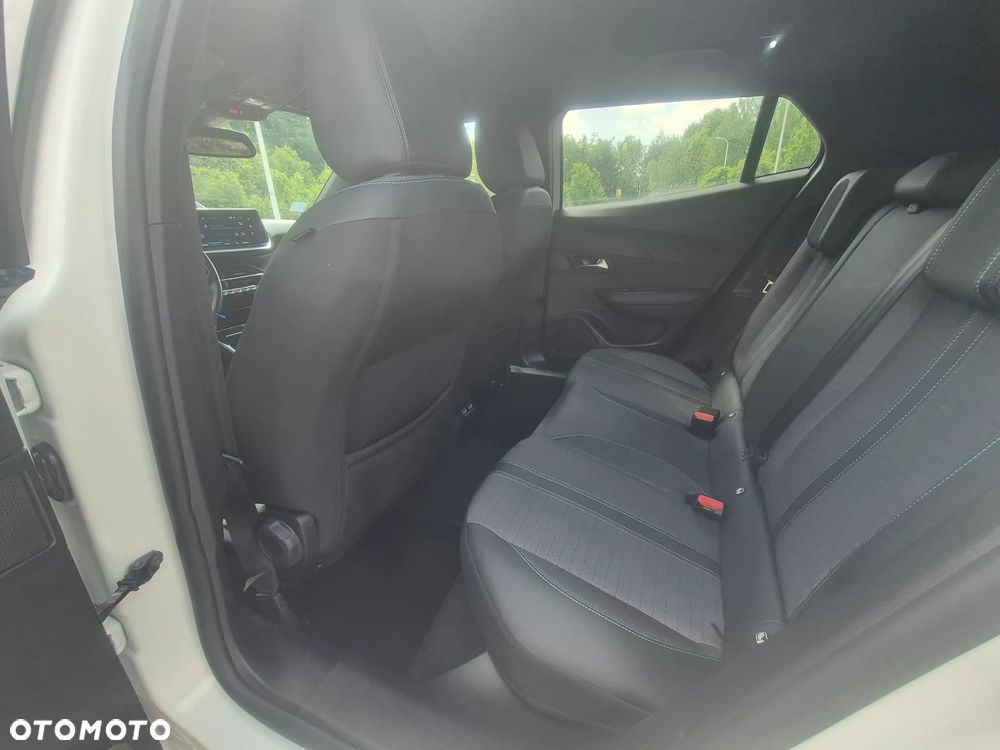 Peugeot 2008 - 30