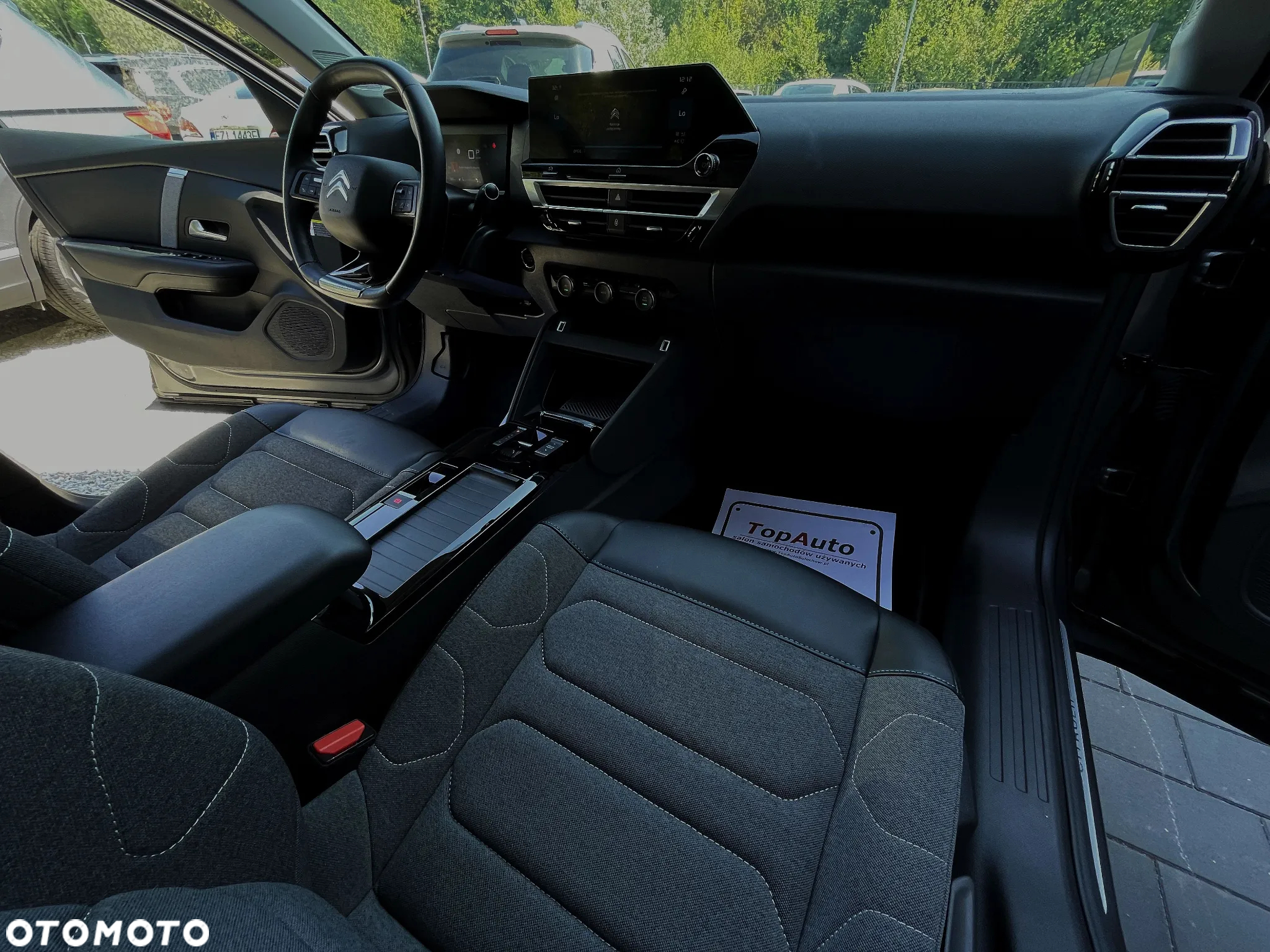 Citroën C4 PureTech 130 Stop&Start EAT8 SHINE - 16