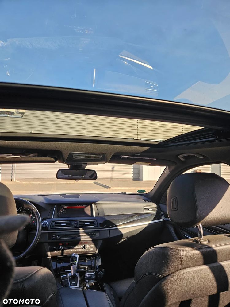 BMW Seria 5 520d M Sport sport - 10