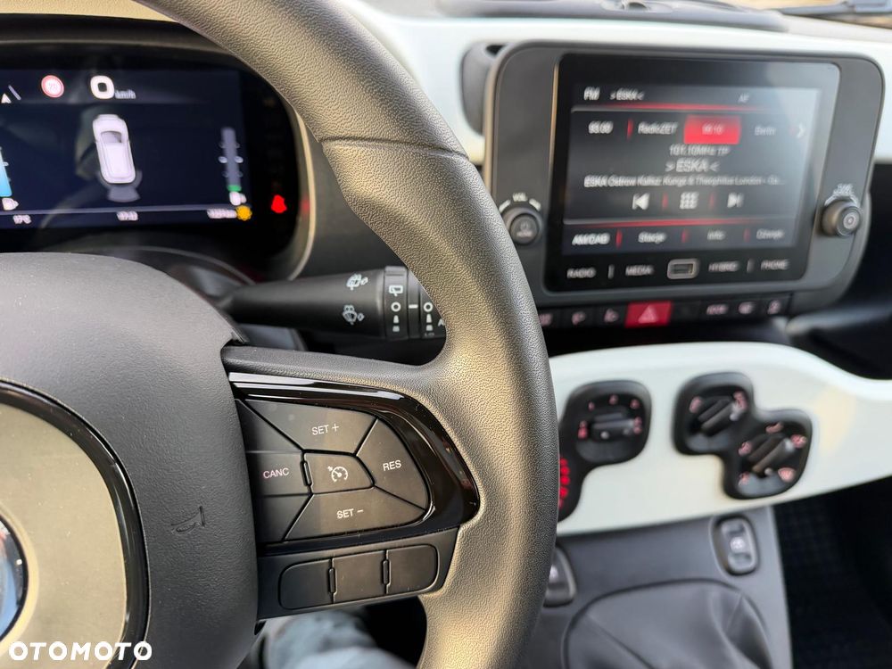 Fiat Pandina 1.0 Hybrid Cross - 19