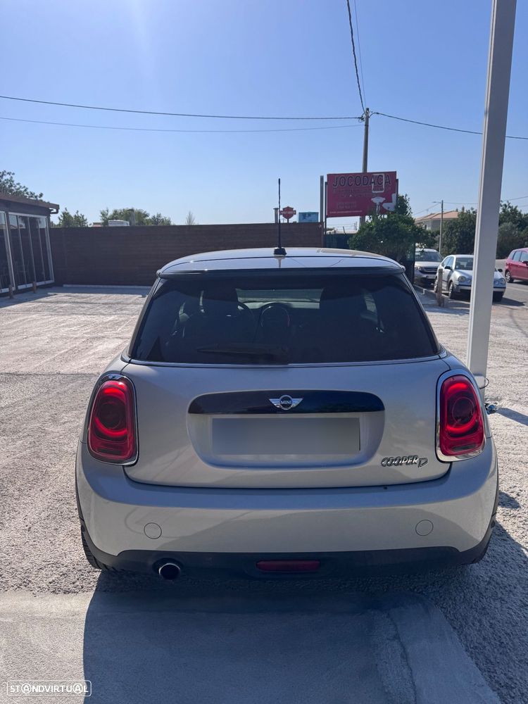 MINI 3 Portas Cooper D Auto - 22