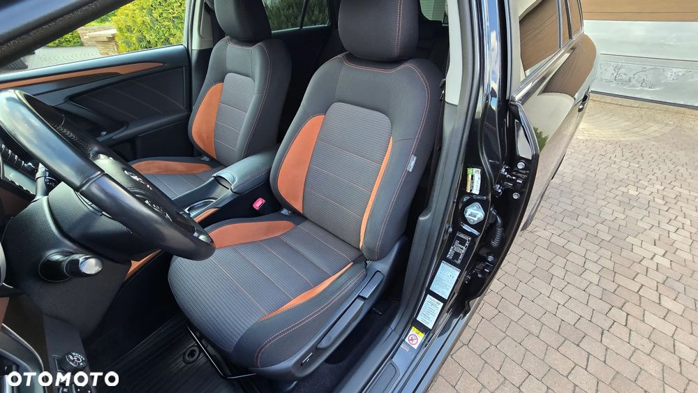 Toyota Avensis - 29