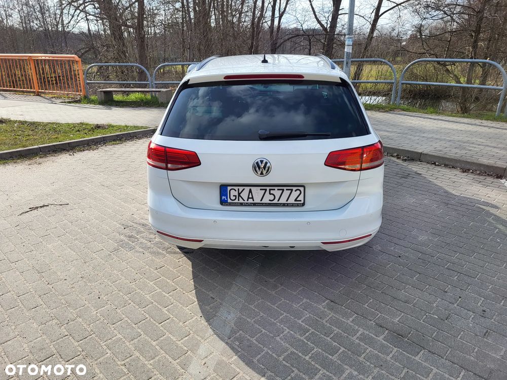 Volkswagen Passat 2.0 TDI SCR Trendline DSG - 7