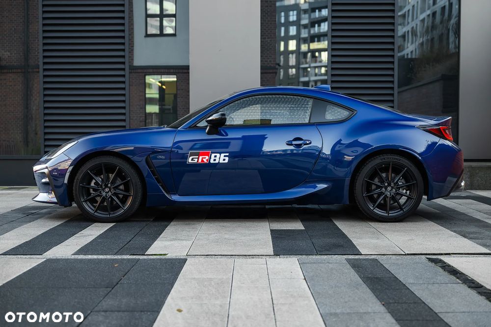 Toyota GR86 2.4 Dynamic - 11
