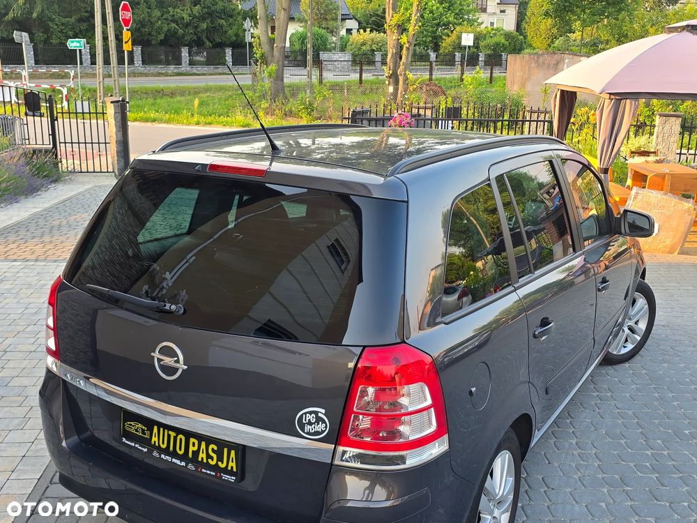 Opel Zafira 1.8 Selection - 12