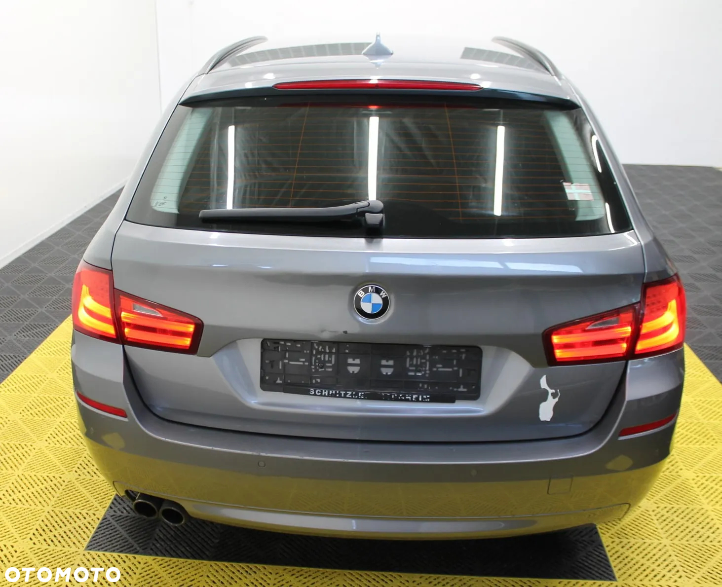BMW Seria 5 525d Touring - 5