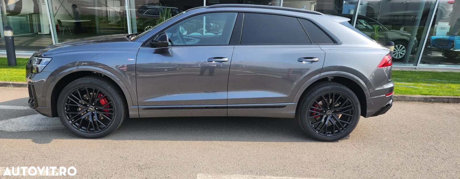 Audi Q8 55 TFSI quattro Tiptronic MHEV - 2