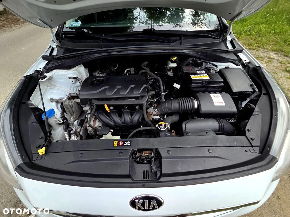 Kia Ceed 1.4 M - 33