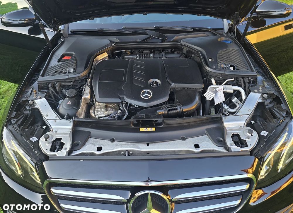 Mercedes-Benz Klasa E 220 d 9G-TRONIC AMG Line - 39