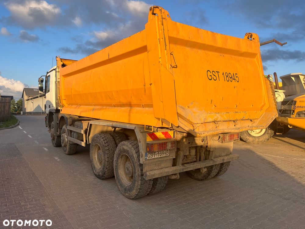 Mercedes-Benz Actros - 4