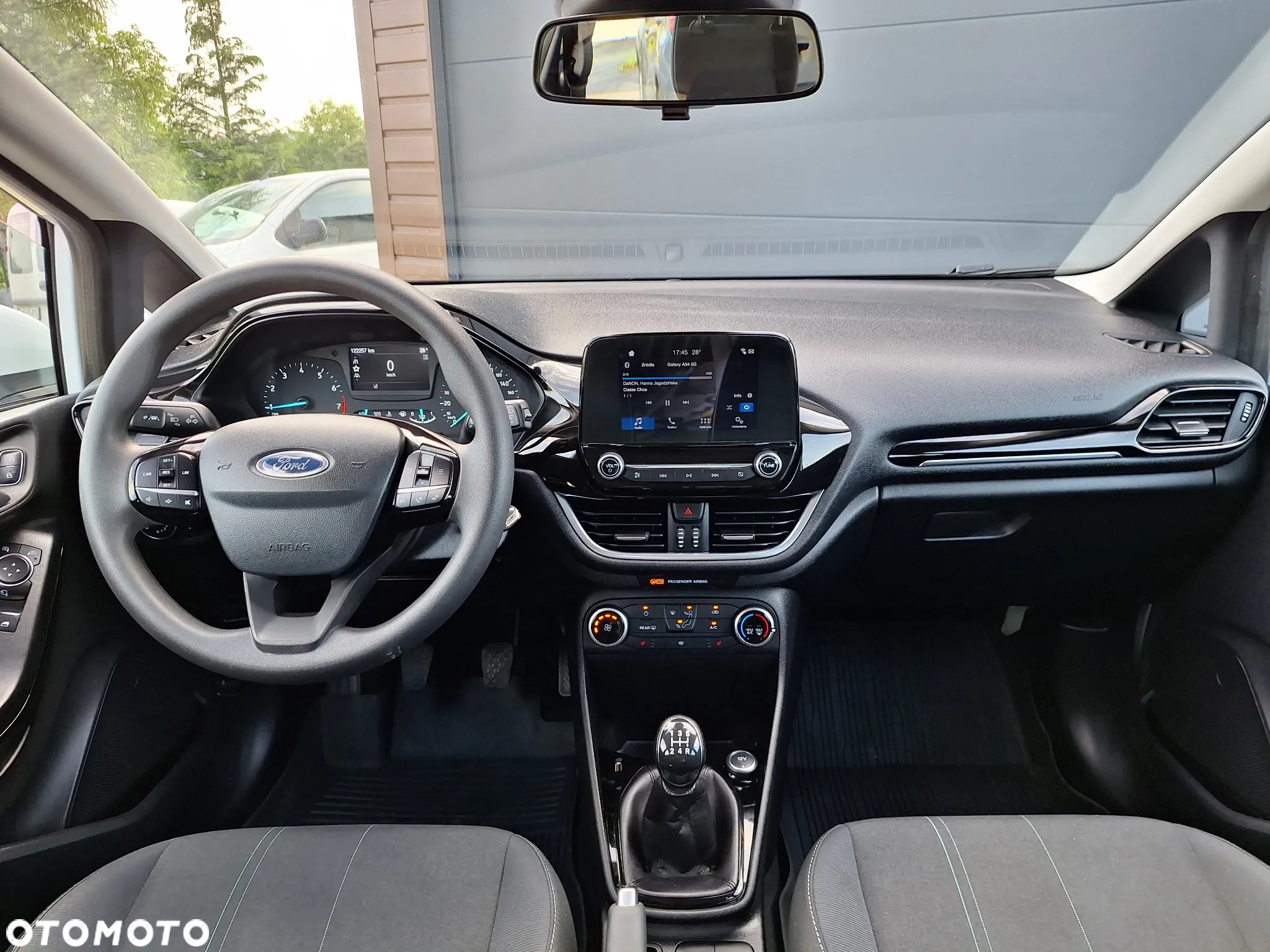 Ford Fiesta - 8