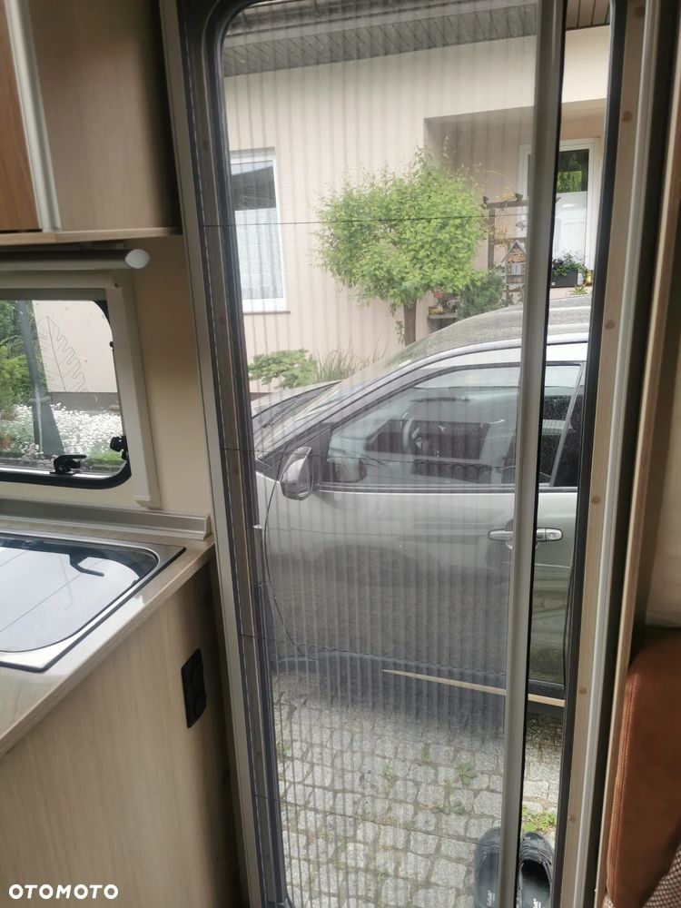 Burstner Averso Comfort 460LT - 25