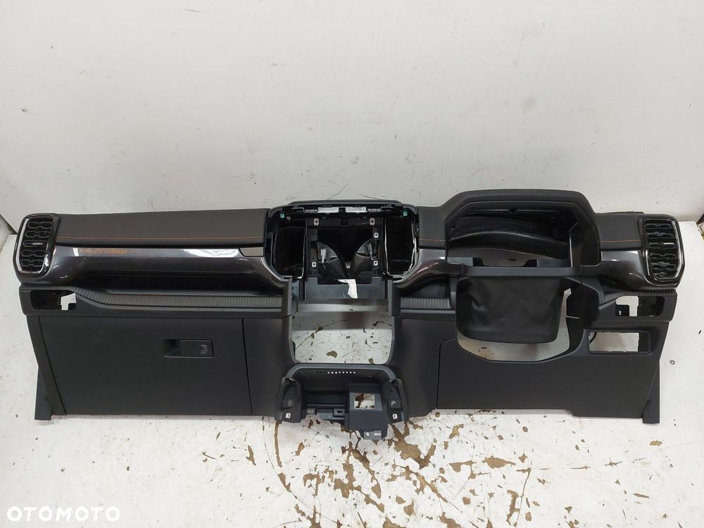 Ford Ranger VI 6 KOKPIT DESKA ROZDZIELCZA UK RHD FORDDESKA526 - 1